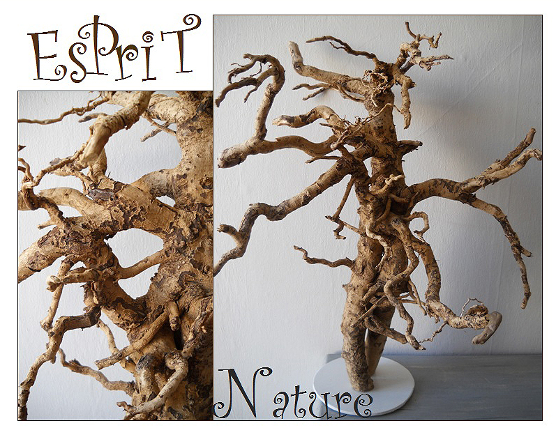 Sculpture en bois naturelle. 